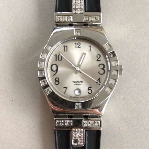 Watch - Picture 3 of 5